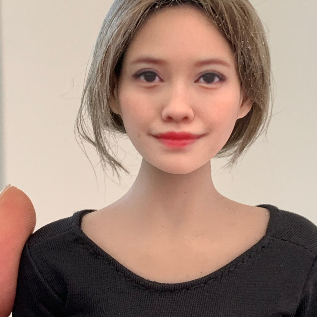 หัวตุ๊กตาอารินะ ฮาชิโมโตะ ขนาด - Beauty Makeup Edit บทวิจารณ์และราคา