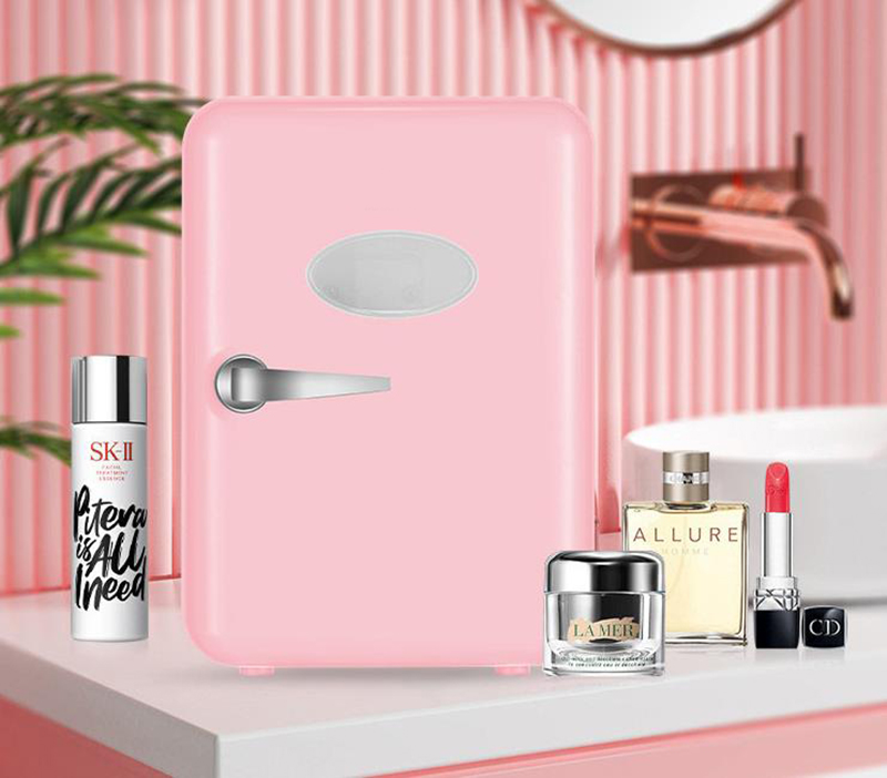 ตู้เย็นขนาดเล็ก 4 ลิตร ใช้ได้ท - Beauty Makeup Fridge บทวิจารณ์และราคา